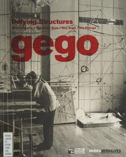 Gego: defying structures