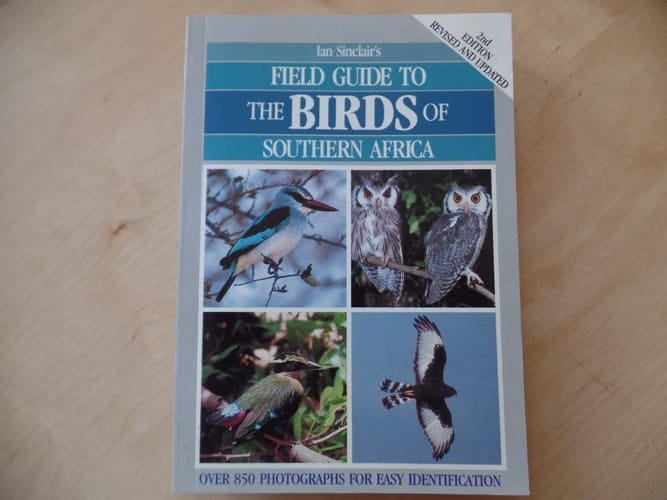 Field Guide to Birds of South Africa (Collins Pocket Guide)