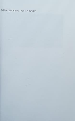 ORGANIZATIONAL TRUST:A READER OMR:P P: A Reader (Oxford Management Readers)