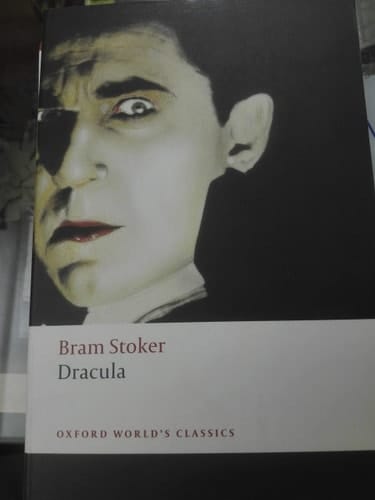 Dracula (Oxford World's Classics)
