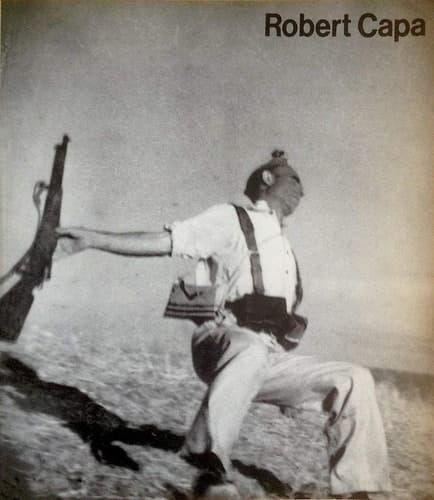 Robert Capa 1913-1954 (Icp Library of Photographers)