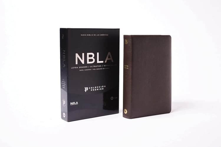 NBLA Biblia Ultrafina, Colección Premier, Café, Edición Letra Roja