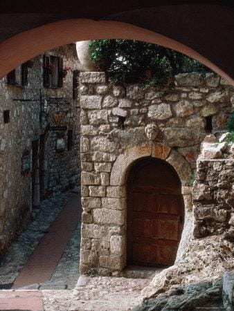 The 1980 Tenants' Rights in Practice A Study of the Implementation of the 1980 Housing Act Rights by Local Authorities 1980-3