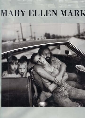 Mary Ellen Mark 1963-1999. Avec Poeme