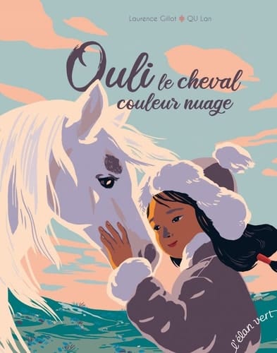 Ouli le cheval couleur nuage