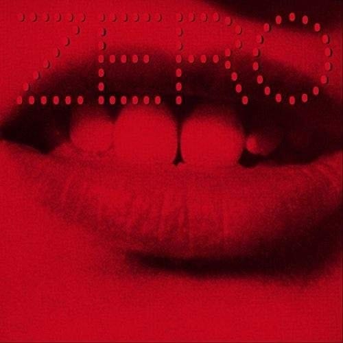 Zero verschenen ter gelegenheid van de Tentoonstellingen: Zero - die Internationale Kunstbewegung der 50er und 60er Jahre, Martin-Gropius-Bau, Berlijn 21 Maart - 8 Juni 2015 ; Zero - let us explore the stars, Stedelijk Museum Amsterdam 4 Juli - 8 November 2015