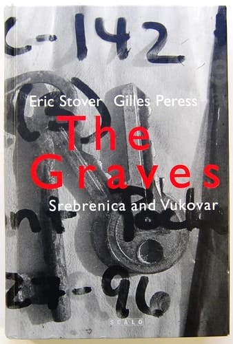 Les tombes Srebrenica et Vukovar