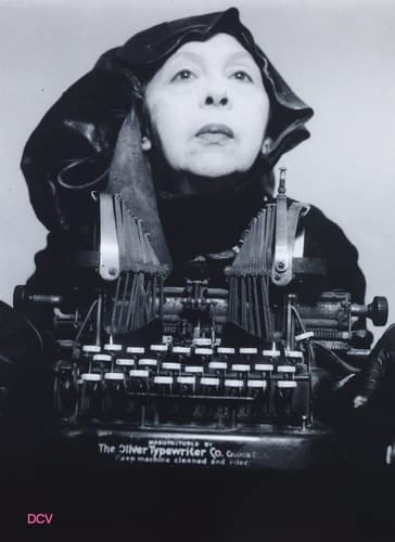 Geta Brătescu Videos 1978-2018