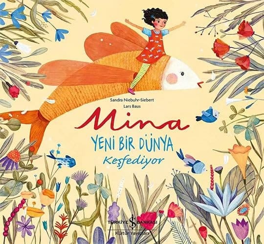 Mina yeni bir dünya keşfediyor