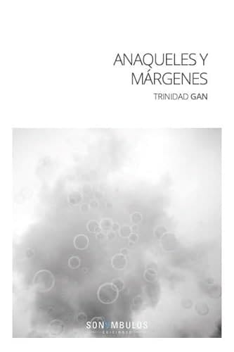 Anaqueles y márgenes