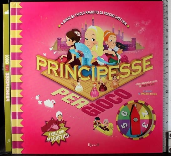 Principesse per gioco. Con magneti. Ediz. illustrata