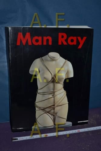 Man Ray Ausstellung , Galerie der Stadt Stuttgart, 22.1. - 13.4.1998 ; Wilhelm-Lehmbruck-Museum Duisburg, 3.5. - Ende Juni 1998 ; Städtisches Museum Abteiberg Mönchengladbach, 26.4. - 27.7.1998