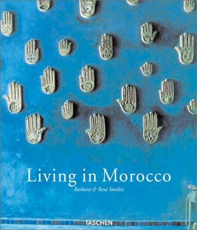 Living in Morocco = Vivre au Maroc