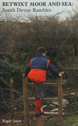 Betwixt moor and sea