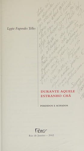 Durante aquele estranho chá