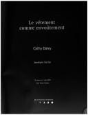 Le vêtement comme envoûtement