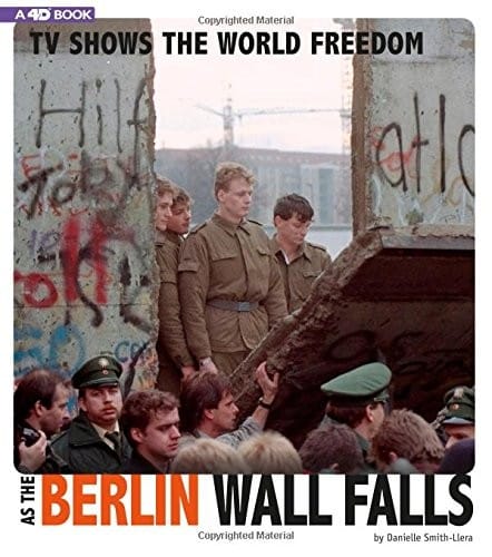 TV Shows the World Freedom as the Berlin Wall Falls