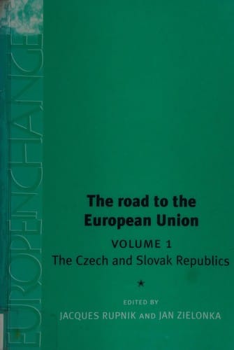 ROAD TO THE EUROPEAN UNION; V. 2: ESTONIA, LATVIA AND LITHUANIA; ED. BY VELLO PETTAI