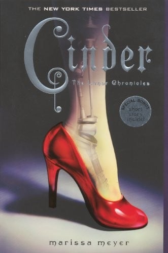 Cinder (Turtleback School & Library Binding Edition) (Lunar Chronicles)