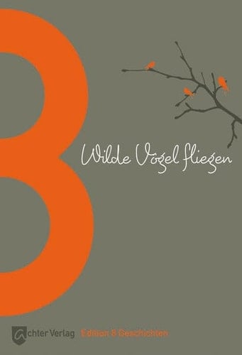 Wilde Vögel fliegen