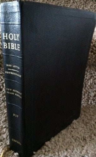 Oxford NIV Scofield Study Bible New International Version New Scofield Study System with Introductions Annotations and Subject Chain References - 1984 Publication