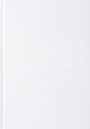 Julia Schewalie beyond black