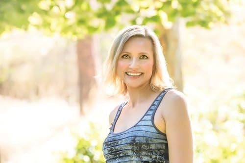 Conveniently His Billion-Dollar Ring Ruse / Maid to Marry