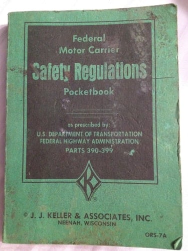 Federal Motor Carrier Safety Regulations Pocketbook As Prescribed by U.S. Department of Transportation, Federal Highway Administration : Parts 383, 387, 390-399