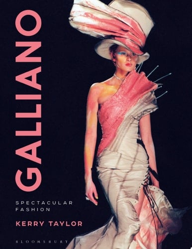 Galliano Spectacular Fashion