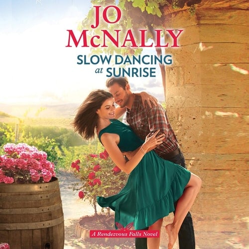Slow Dancing at Sunrise Lib/E (The Rendezvous Falls Series Lib/E, 1)