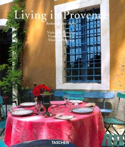 Living in Provence. Ediz. italiana, spagnola e portoghese