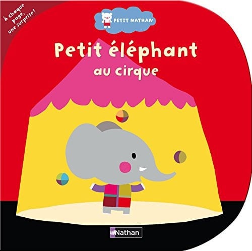 Petit éléphant au cirque