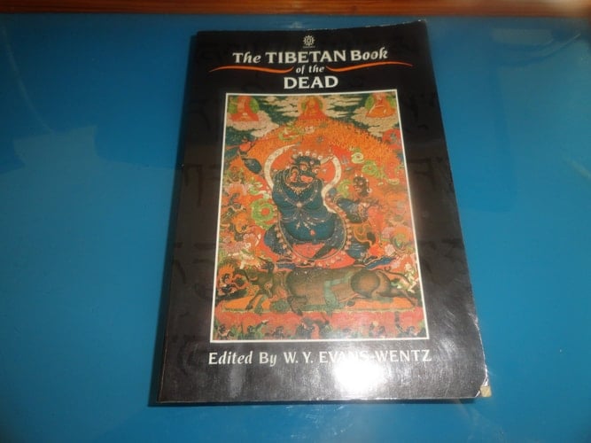 The Tibetan Book of the Dead (Oxford Paperbacks)