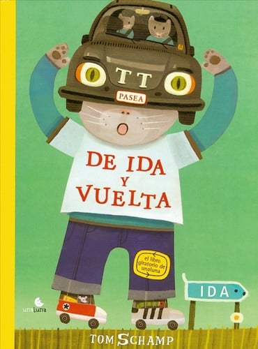 Otto pasea de ida y vuelta