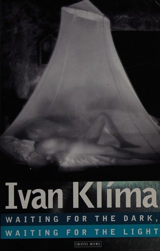 Waiting for the dark, waiting for the light