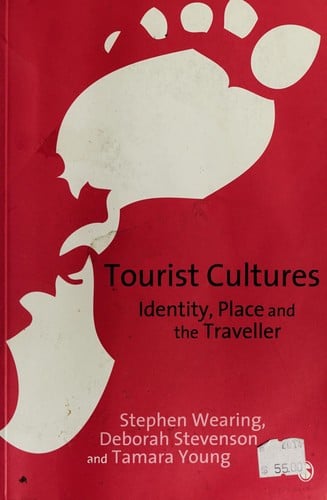 Tourist cultures