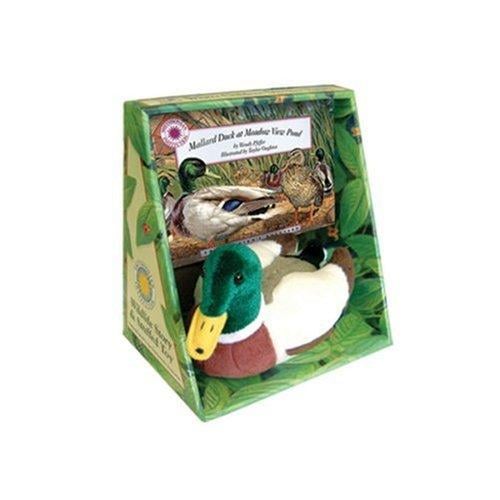 Mallard Duck Meadow View Pond (Smithsonian's Backyard) (Smithsonian's Backyard)