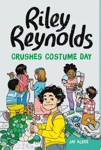 Riley Reynolds Crushes Costume Day