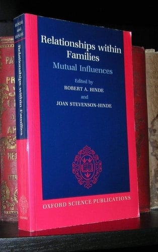 Relationships Within Families: Mutual Influences (Oxford Science Publications)